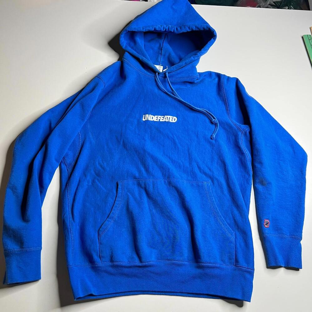 Undefeated Blue Pullover Hoodie Embroidered‎ Logo Made in Canada Men's M
